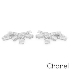 Chanel White Gold Diamond Ruban Earrings J11150