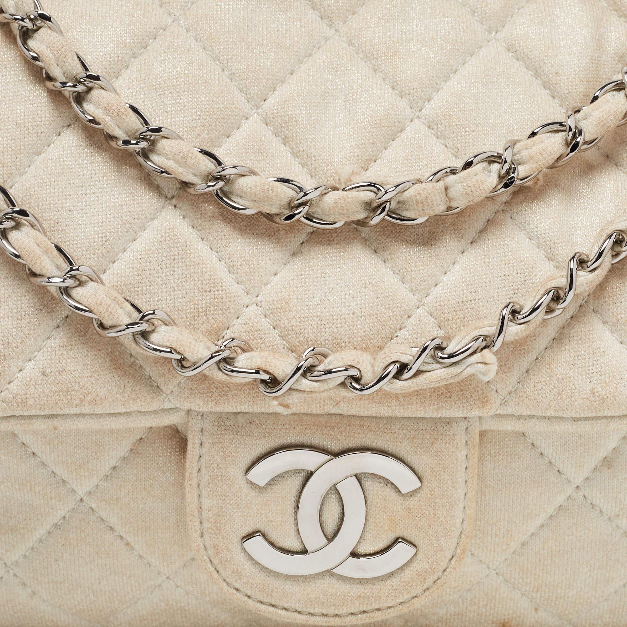Chanel White/Gold Quilted Jersey CC Flap Bag For Sale 15