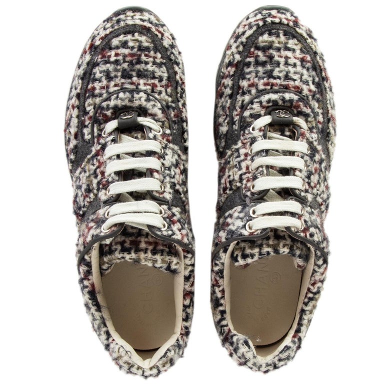 CHANEL white and grey BOUCLE Tweed Sneakers Shoes 40.5 For Sale at 1stDibs  | chanel tweed sneakers, boucle shoes