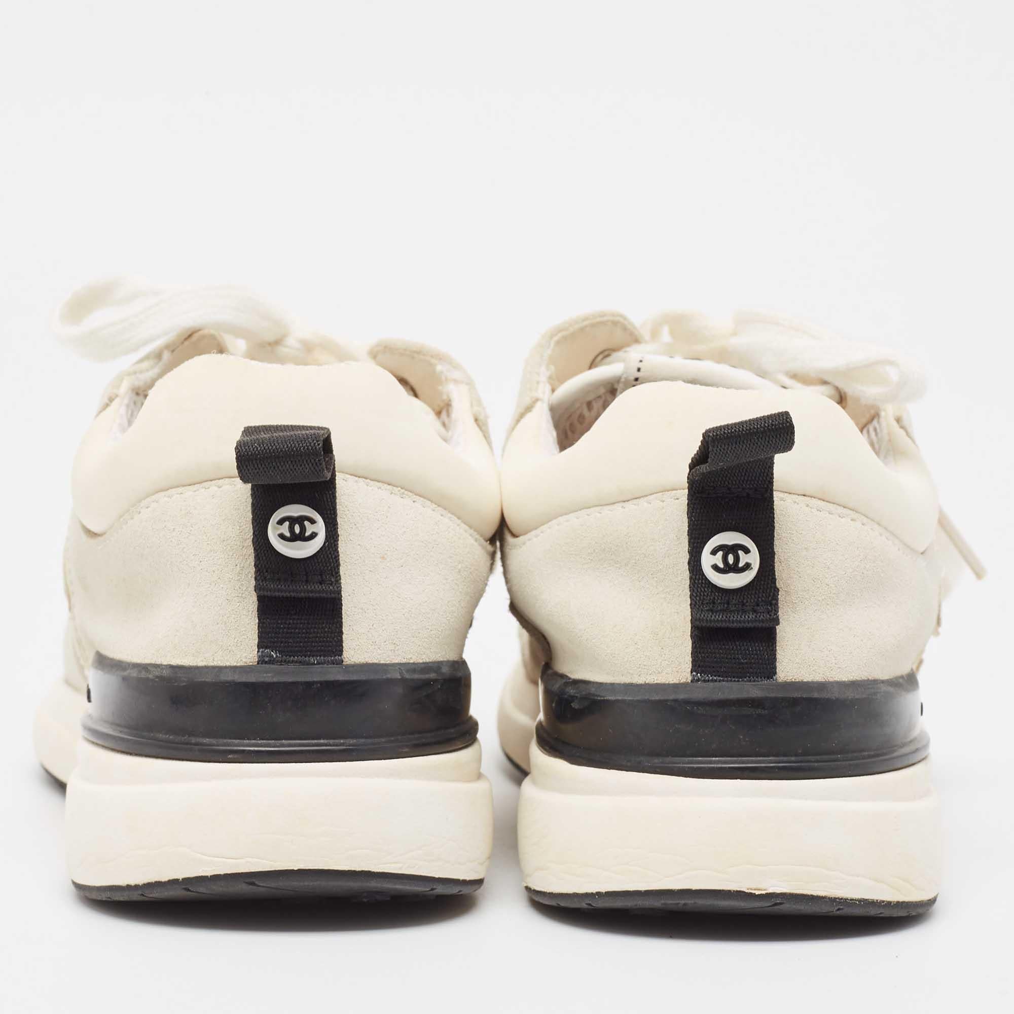 Chanel White/Grey Mesh and Suede CC Low Top Sneakers Size 35 1