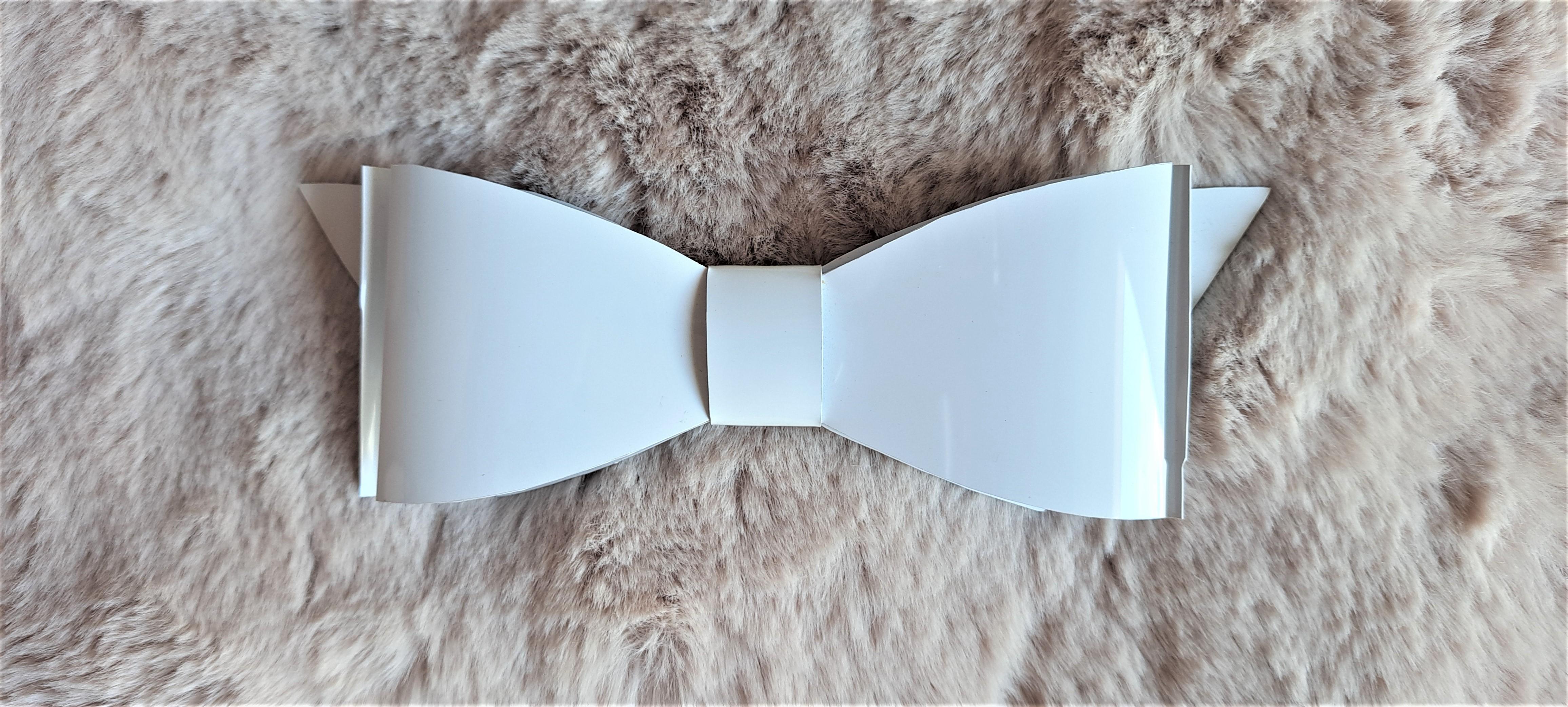 Chanel White Hair Clip Bow Accessory Vintage 90s For Sale 1