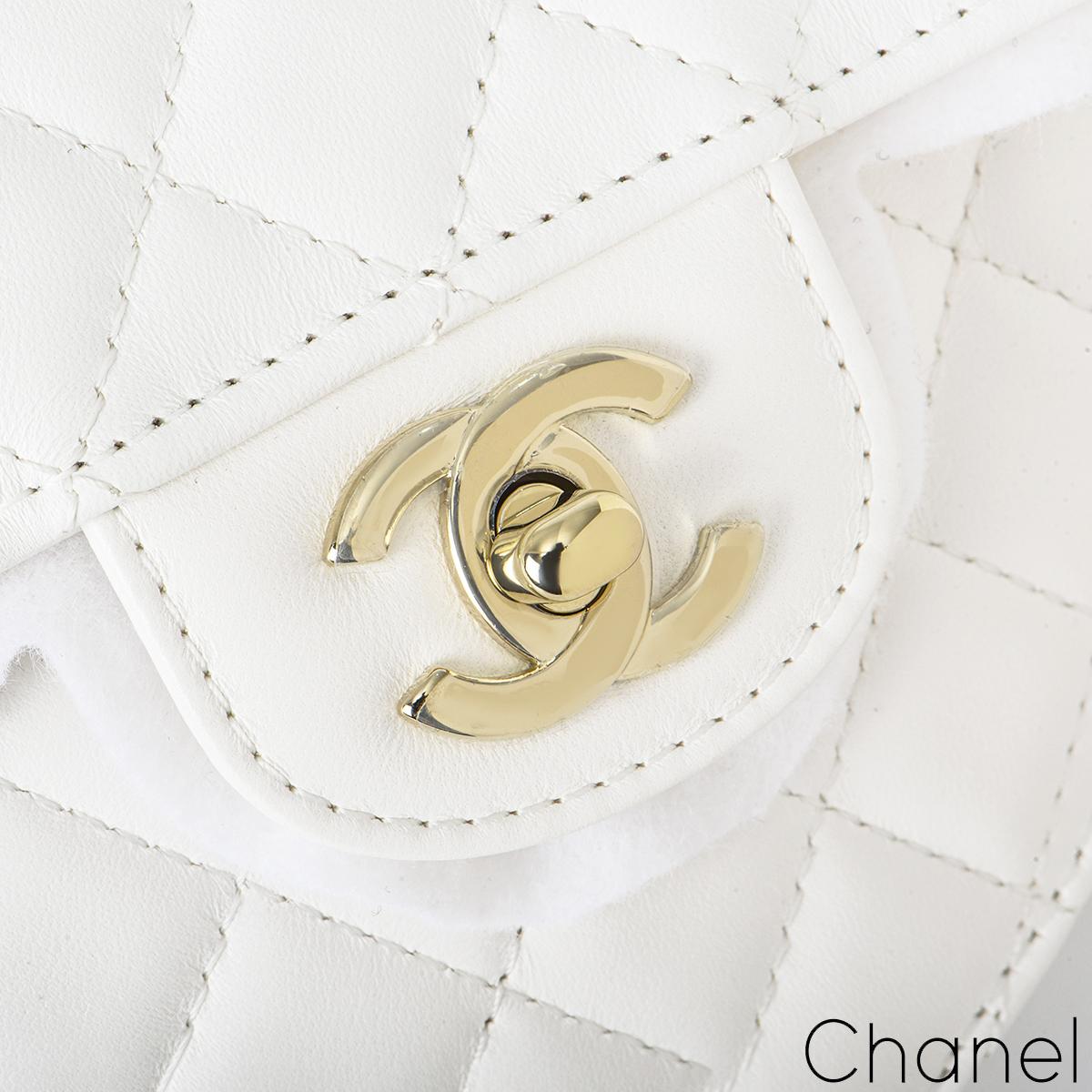New Chanel White Heart Bag In New Condition In London, GB
