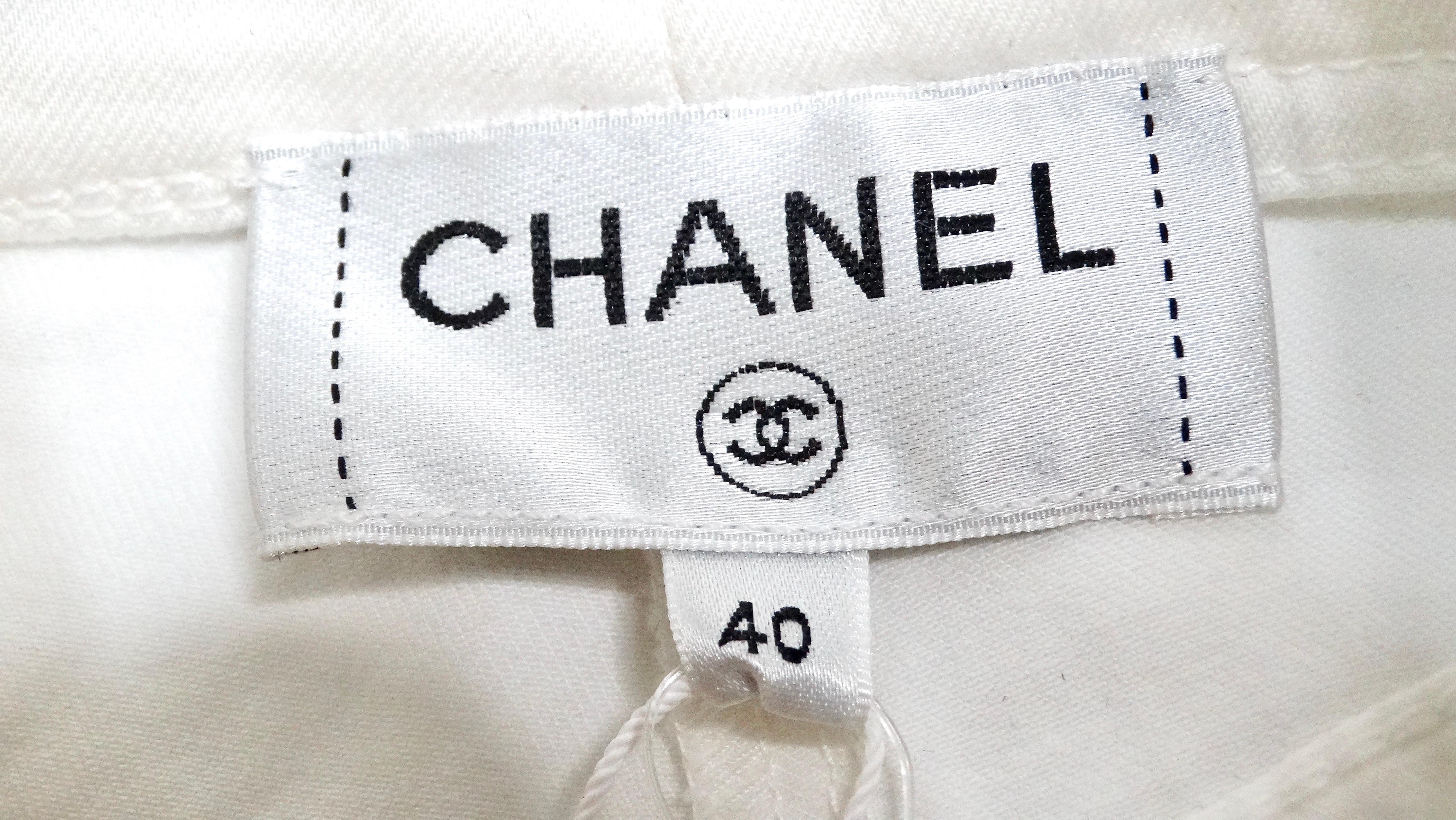 Chanel White High-Waisted Cotton Stretch Denim Shorts With Lace Up Braid Detail For Sale 3