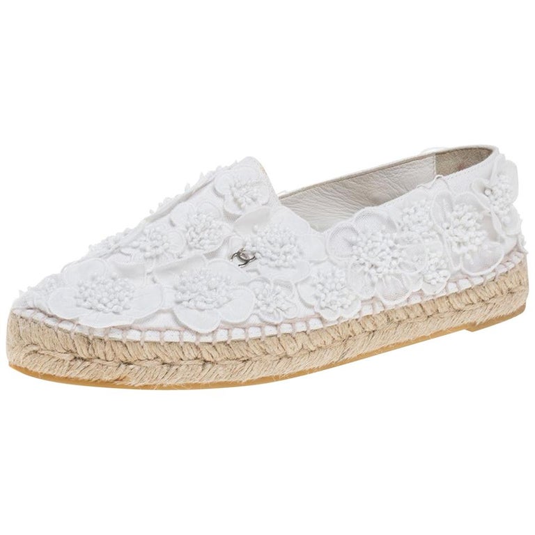 Chanel White Lace and Canvas CC Camellia Espadrille Flats Size 37 at ...