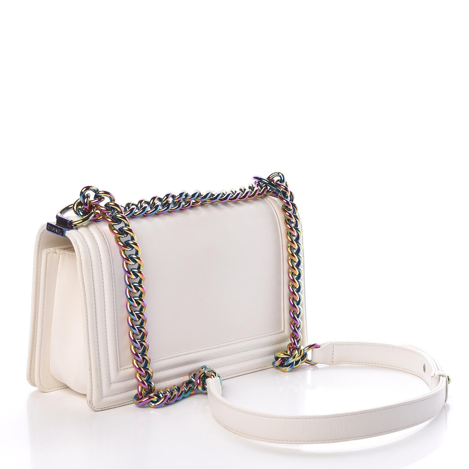 Chanel White Lambskin Led Rainbow Hardware Boy Bag Medium In Good Condition For Sale In Montreal, Quebec