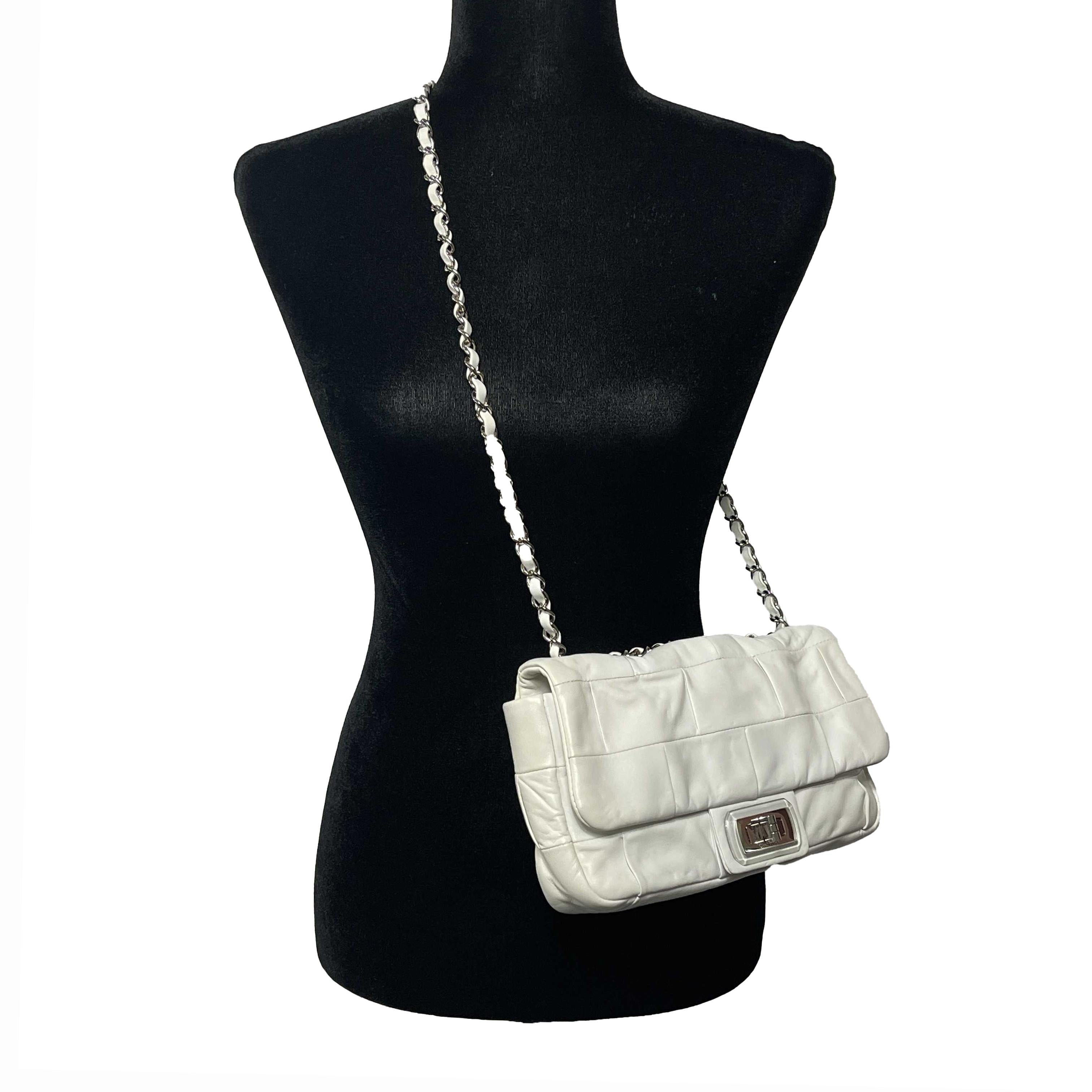 CHANEL White Lambskin Medium Mademoiselle Lock  Igloo Flap Shoulder Bag For Sale 4