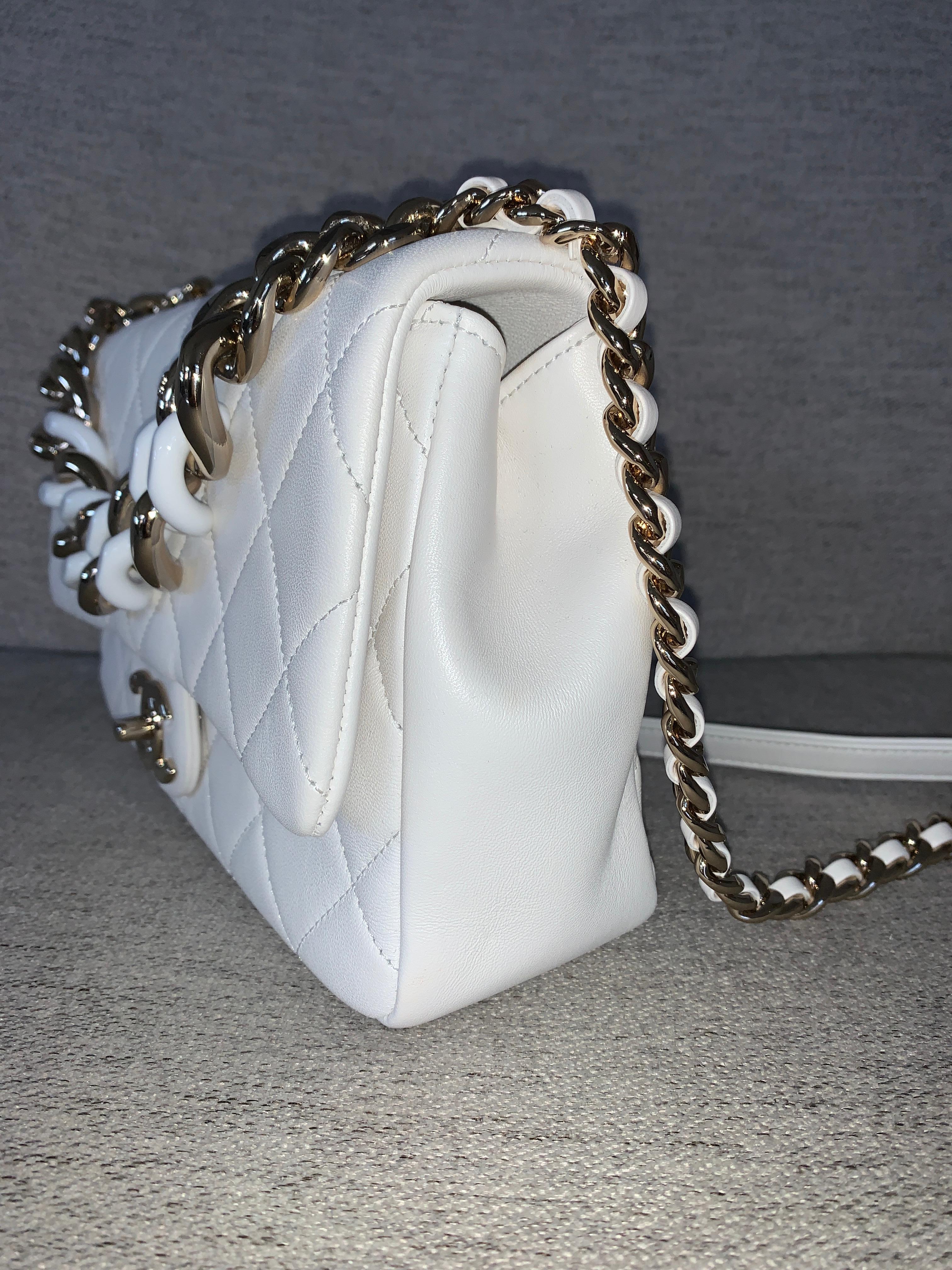 Chanel White Large Flap Bag Gold Chain Shoulder Strap at 1stDibs ...