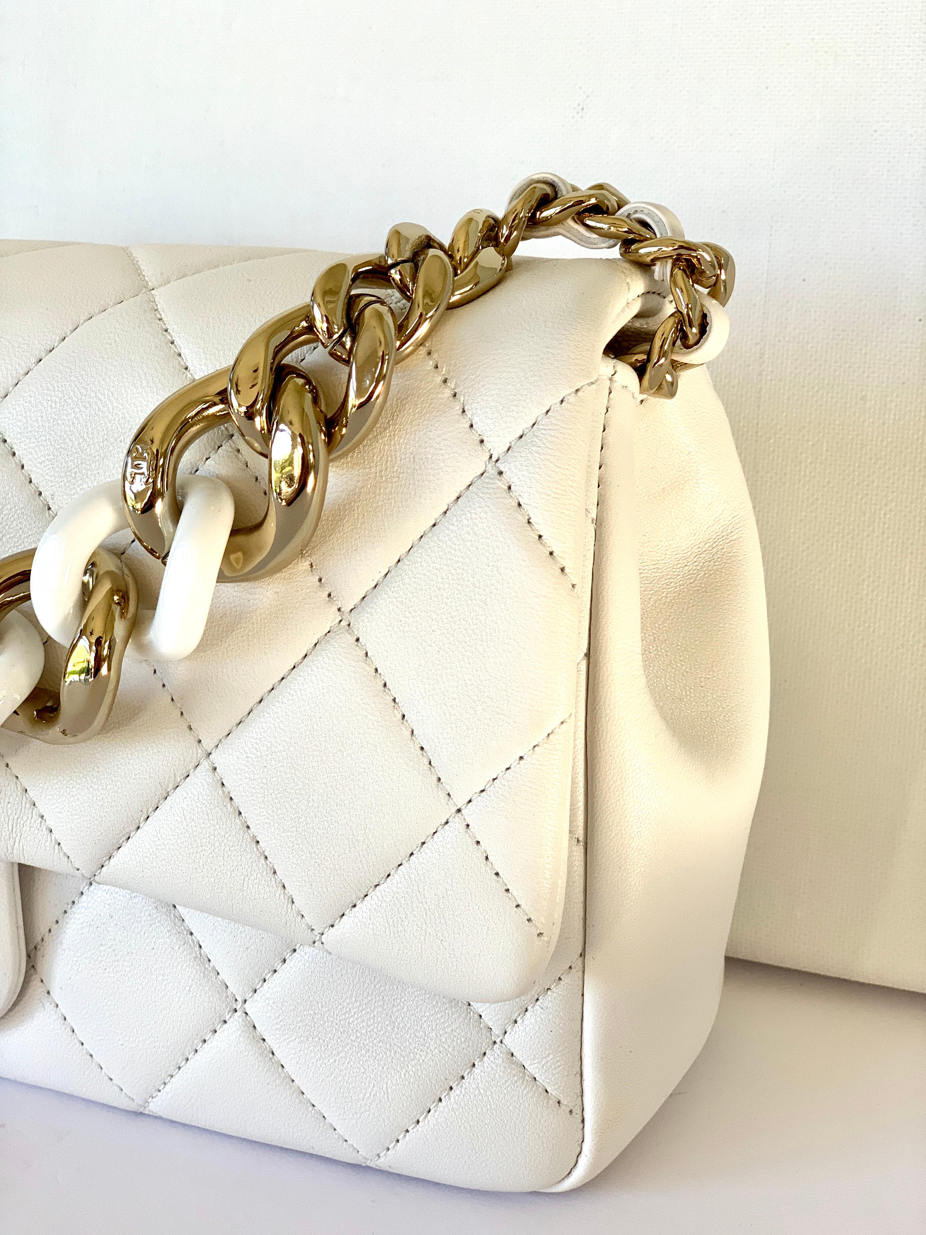 Chanel White Large Flap Bag Gold Chain Shoulder Strap In New Condition In West Chester, PA