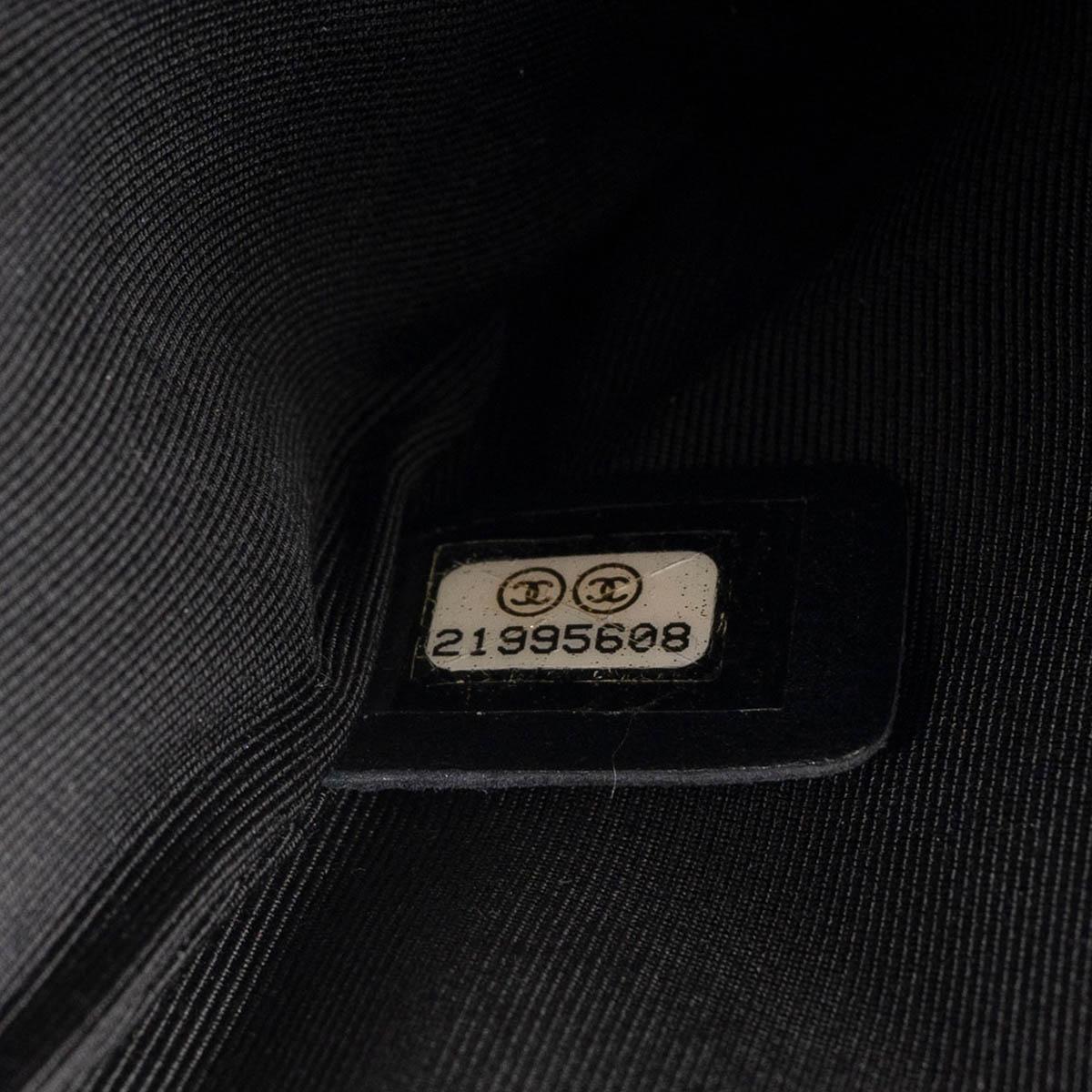 CHANEL white leather 2016 16C SEOUL BLACK GROSGRAIN TRIM FLAP Shoulder Bag 5