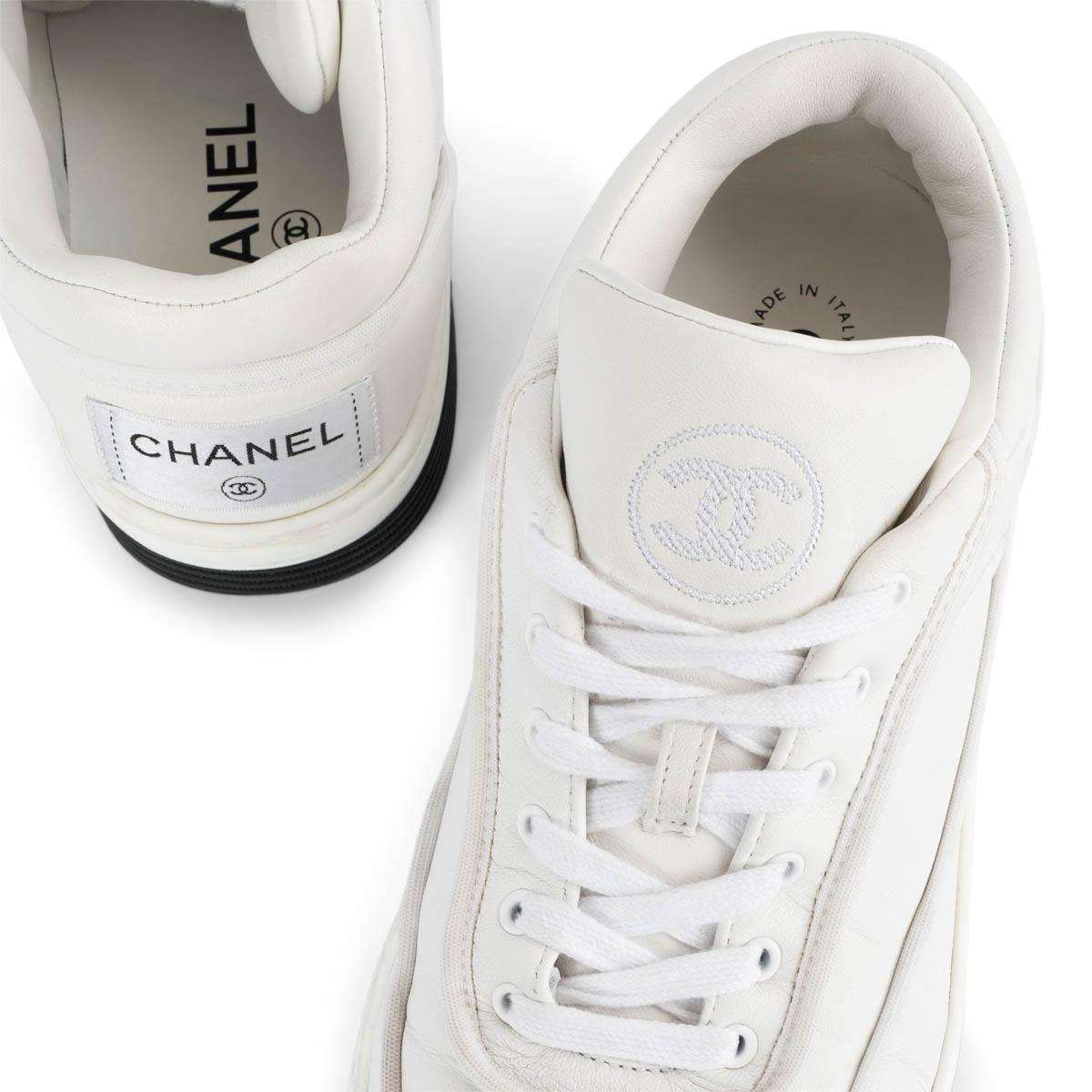 CHANEL white leather 2021 21S LOW TOP Sneakers Shoes 38.5 For Sale 2