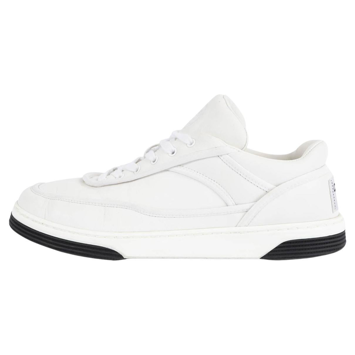 CHANEL white leather 2021 21S LOW TOP Sneakers Shoes 38.5 For Sale