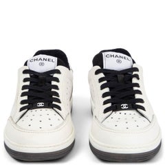 CHANEL cuir blanc 2022 22P BLACK LACE LOGO Sneakers Chaussures 38