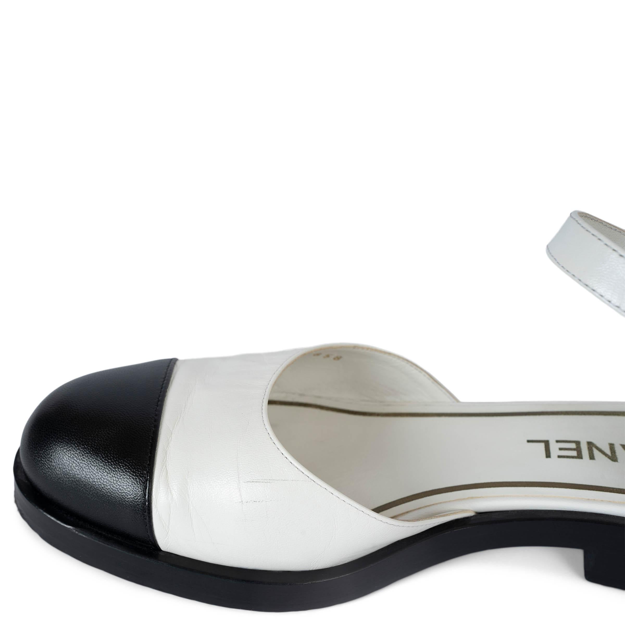 Chanel in pelle bianca 23P MARY JANE Flats Scarpe 38.5 in vendita 1