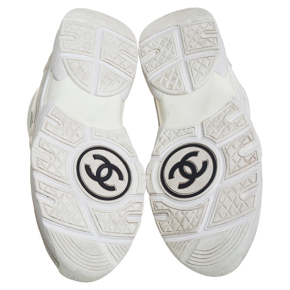 Chanel White Leather And Neoprene CC Low Top Sneakers Size 37.5 2