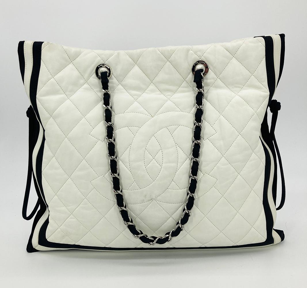 Chanel White Leather Black Grosgrain Quilted CC Shoulder Bag Tote In Excellent Condition In Philadelphia, PA