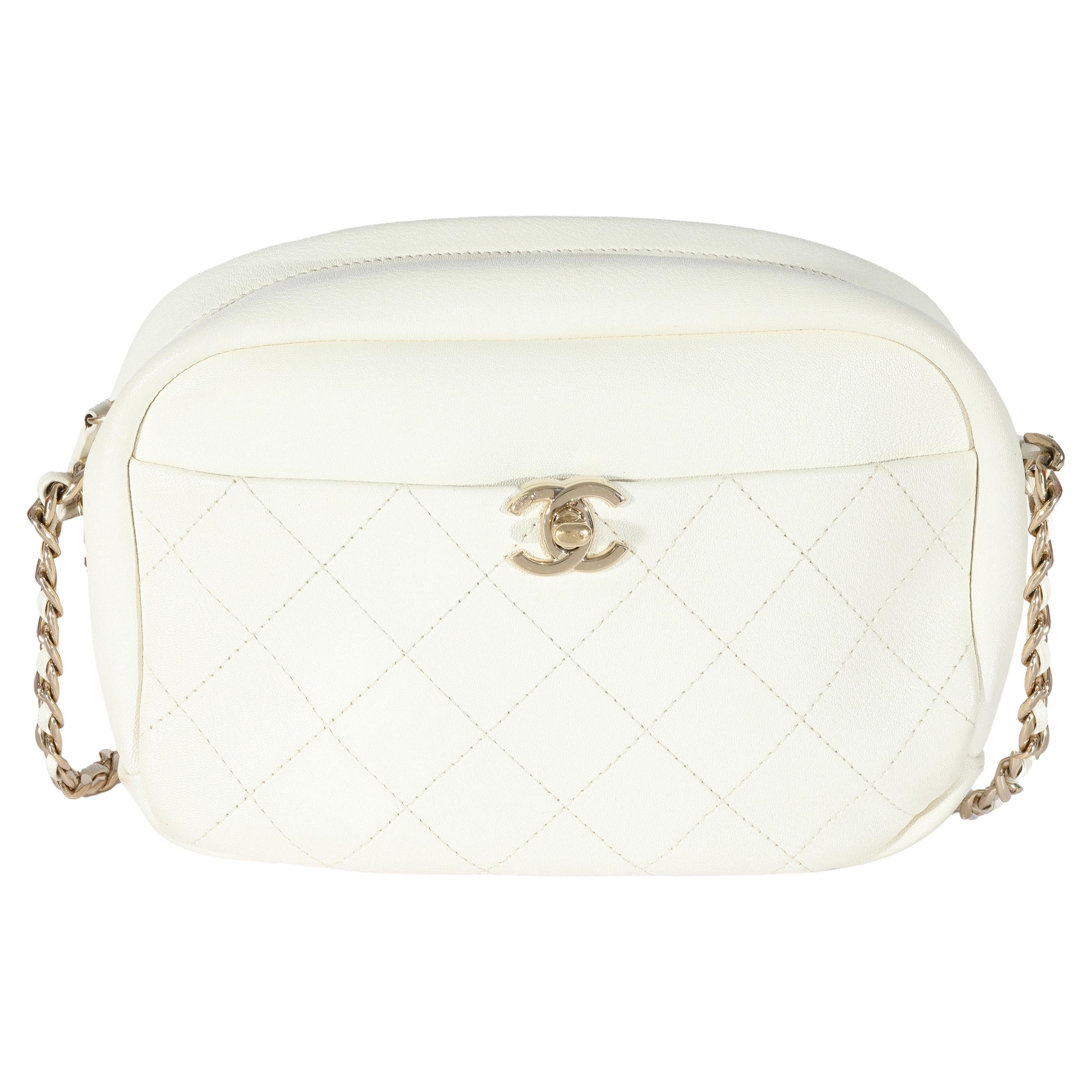 Chanel White Leather Casual Trip Camera Bag For Sale