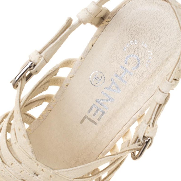 tu flip flops