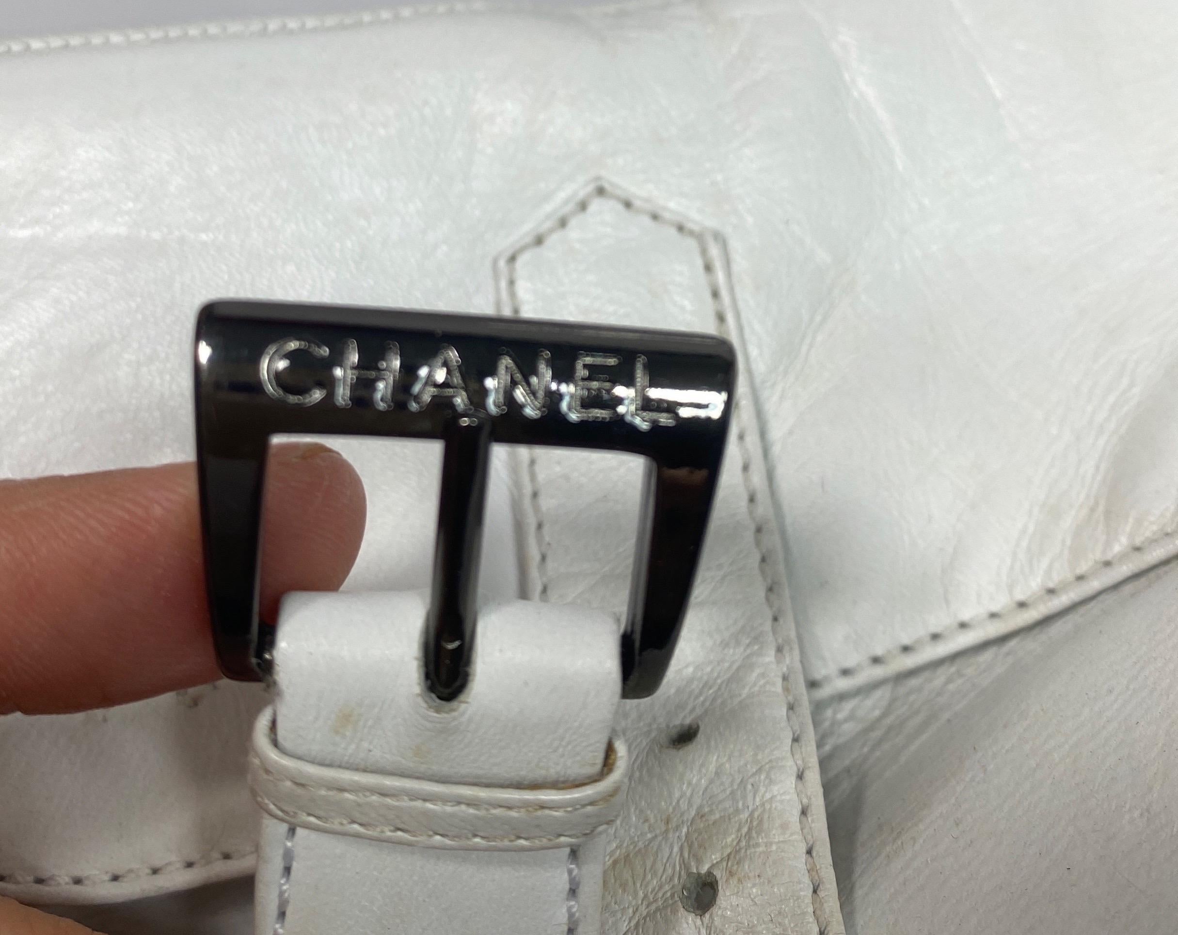Chanel Weißes Leder Chunky Wood Stack Heel Kurzes Stiefel mit Absatz - Größe 36,5 im Angebot 10