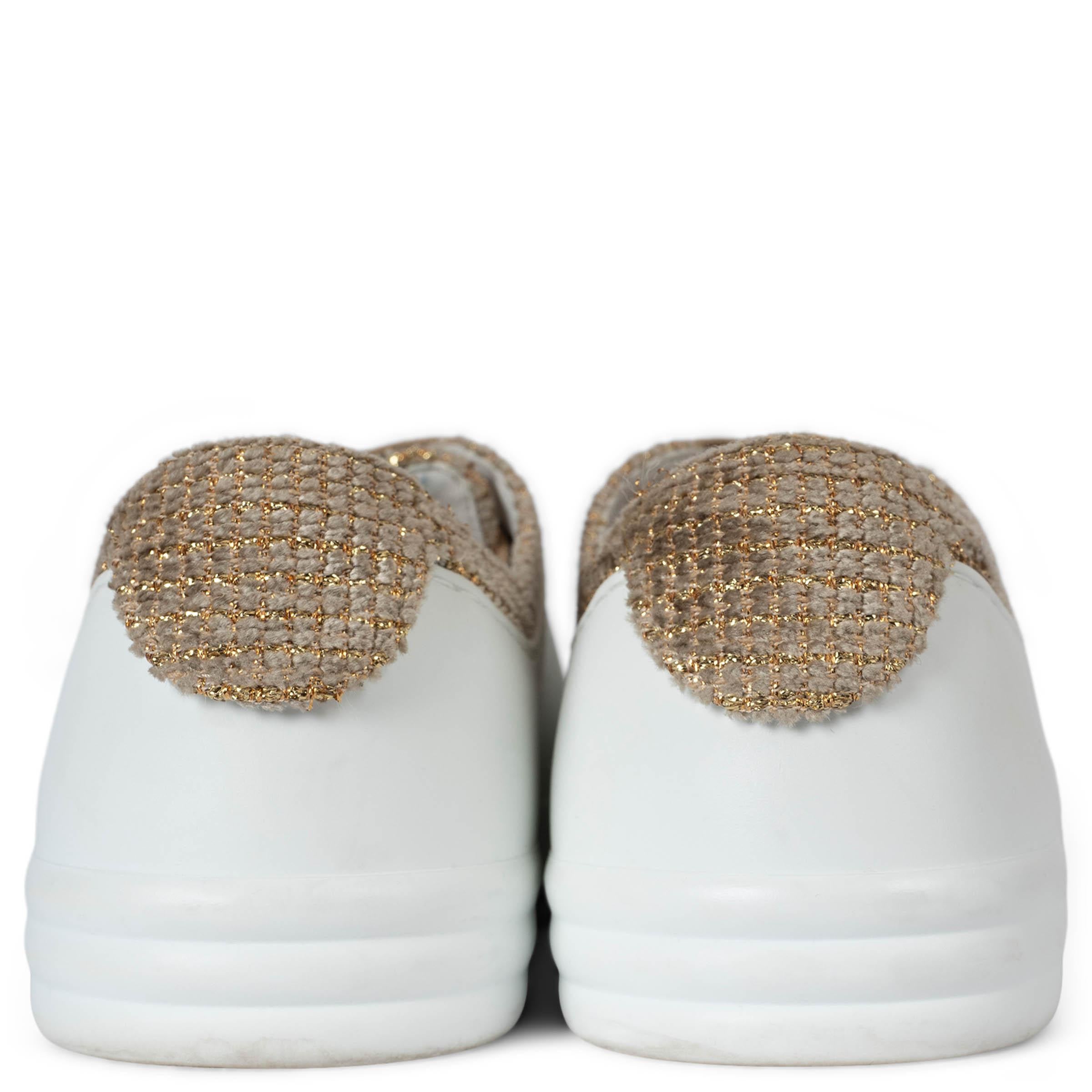 Women's CHANEL white leather & gold 17A COSMOPOLITE TWEED LOW-TOP Sneakers Shoes 36.5 For Sale