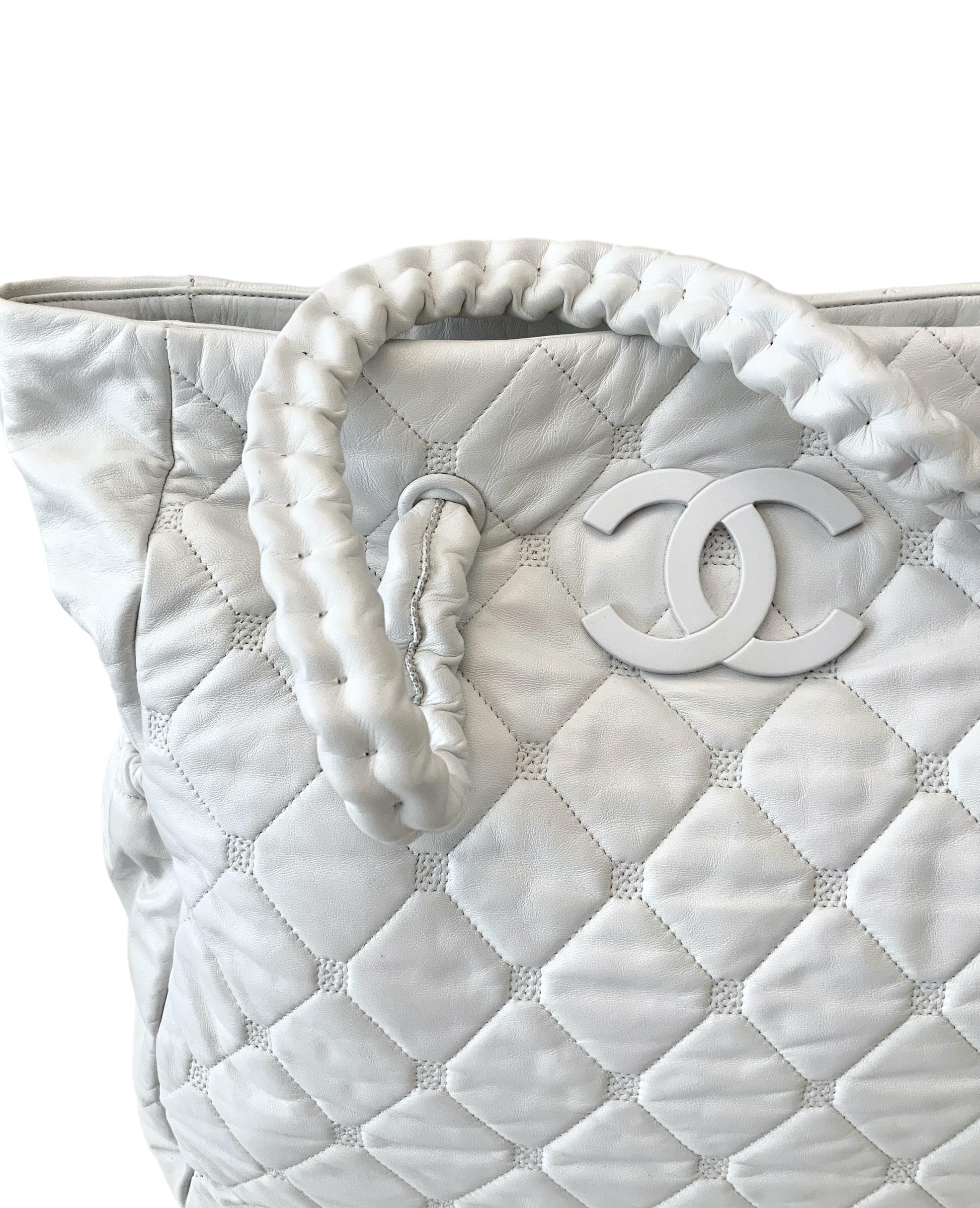 Gray Chanel White Leather Hidden Chain Tote Bag For Sale