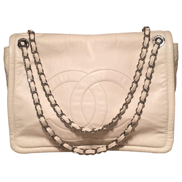 Chanel White Leather Quilted CC logo XL Maxi Classic Top Flap
