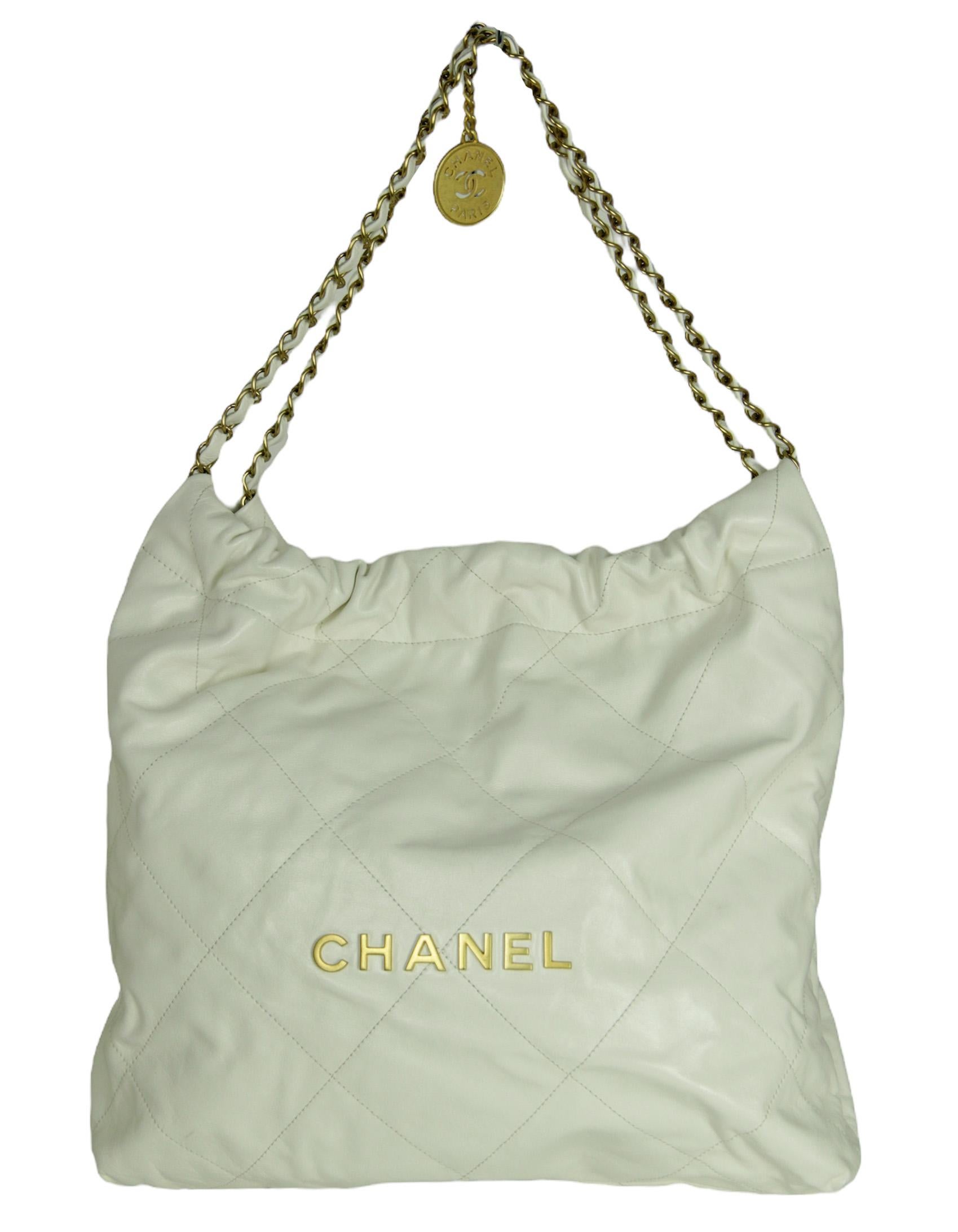 Chanel White Leather Quilted Chanel 22 Tote Bag w/ Insert For Sale