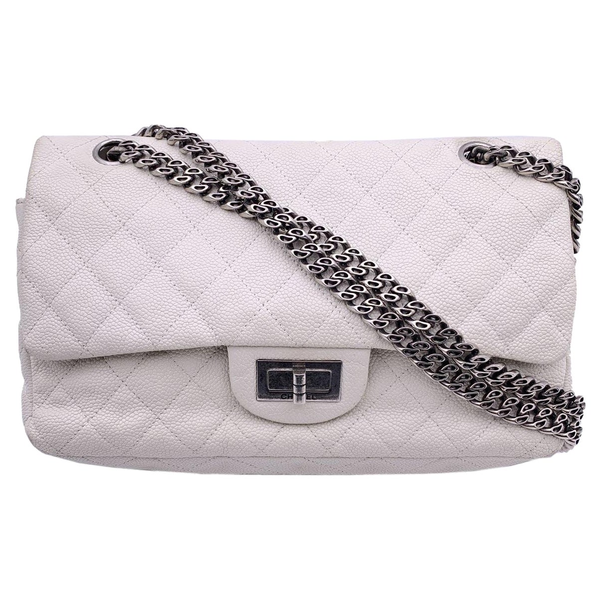 Chanel Reissue in pelle bianca 2.55 con doppia patta 225 Borsa a tracolla anni 2000