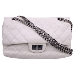 Chanel Reissue in pelle bianca 2.55 con doppia patta 225 Borsa a tracolla anni 2000
