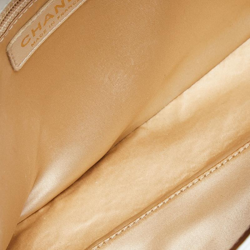 Chanel White Leather Rodeo Drive Flap Bag 5