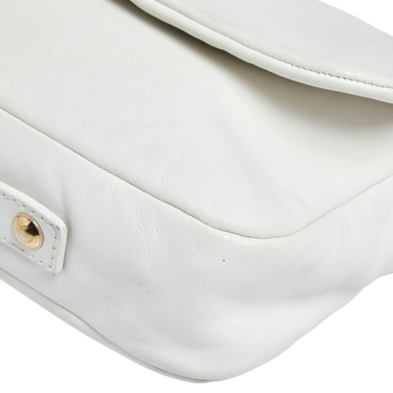 Chanel White Leather Rodeo Drive Flap Bag 2