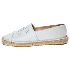 Chanel White Leather Slip On CC Espadrilles Size 37 at 1stDibs