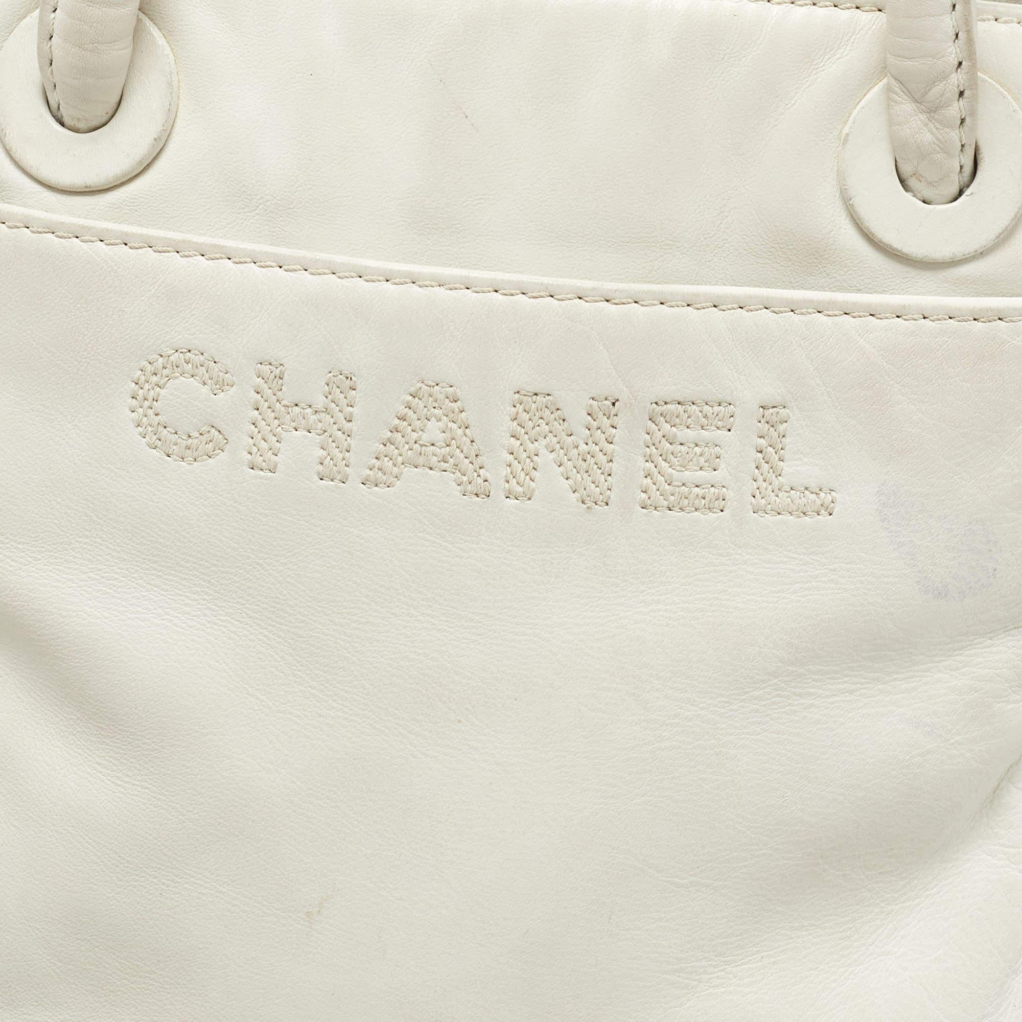 Chanel White Leather Vintage CC Tassel Bag 11