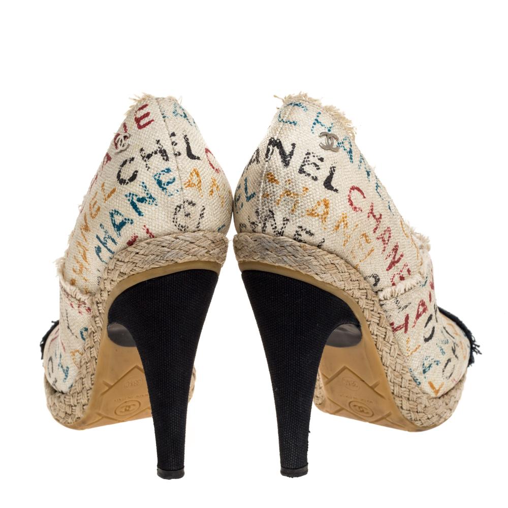Beige Chanel White Logo Printed Canvas And Black Cap Toe Espadrilles Clogs Size 38.5