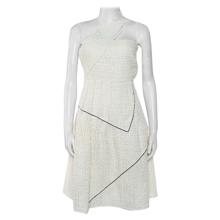 Chanel White Lurex Tweed Contrast Trim Detail Sleeveless Mini Dress S at  1stDibs