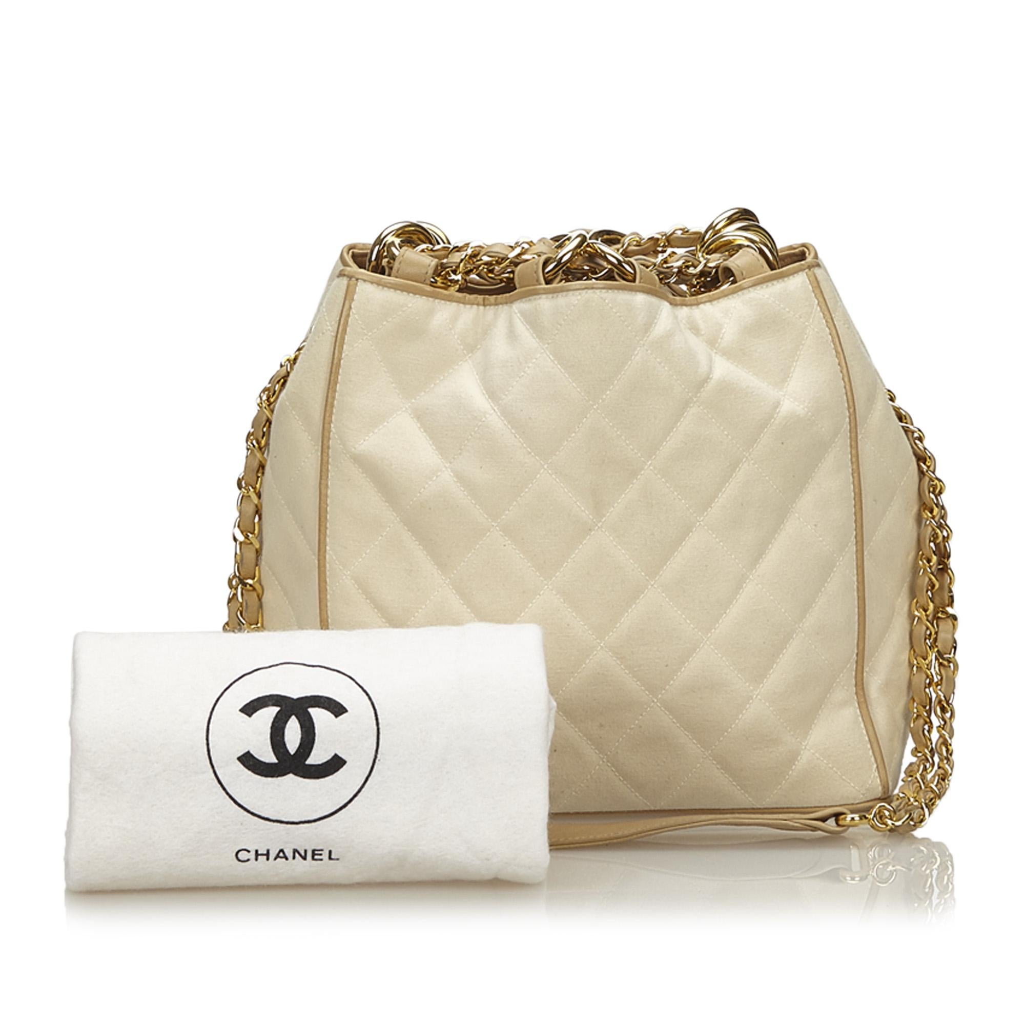 Chanel White Matelasse Chain Shoulder Bag 5