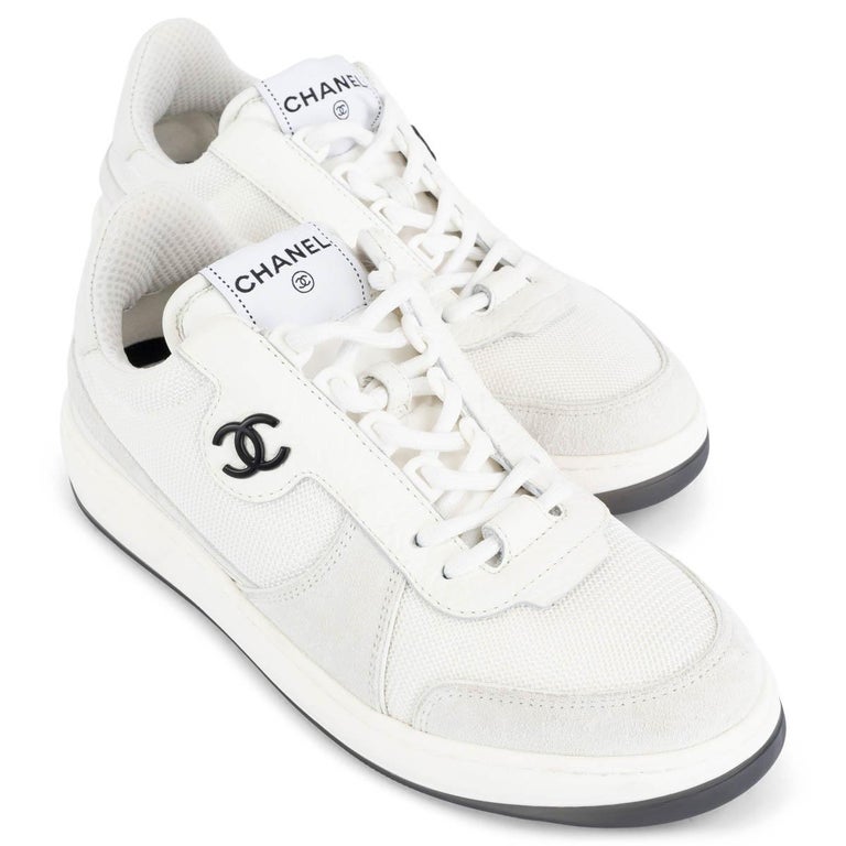 Chanel 2022 Low-Top Mesh Sneakers White 38 G38803 22P