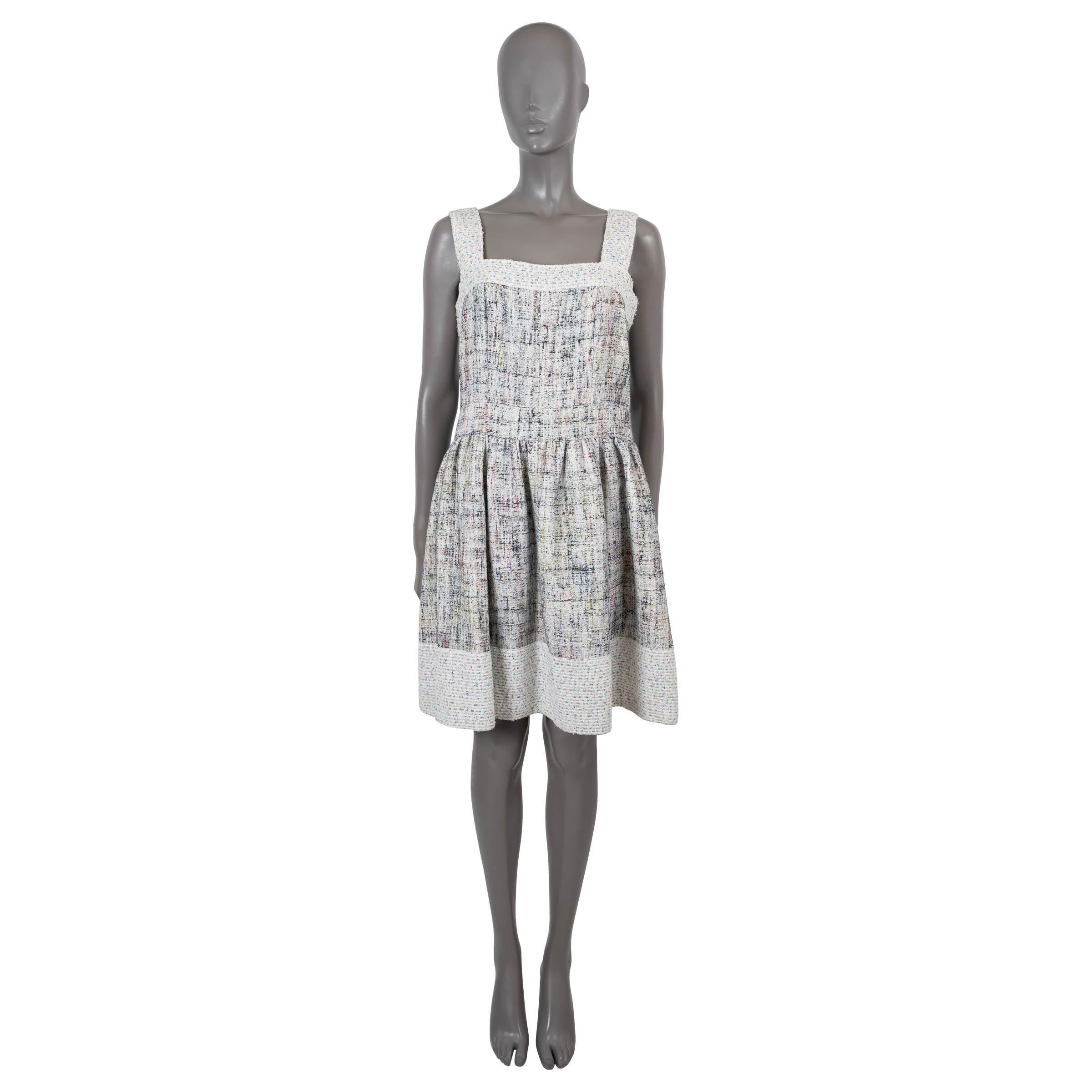 Women's CHANEL white & multi cotton 2013 13S SLEEVELESS TWEED Dress 44 XL For Sale