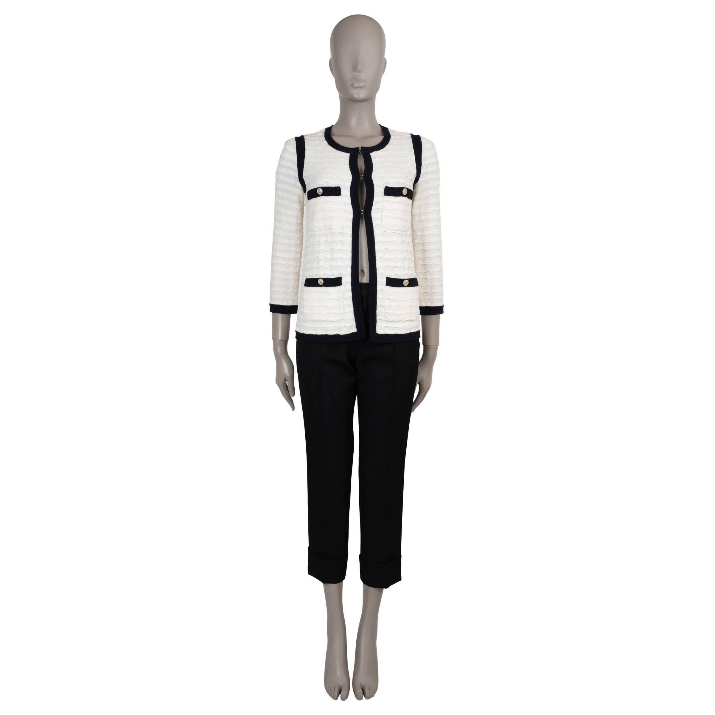 De las mujeres CHANEL blanco y azul marino 12C ANTIBES JACQUARD Piqué Chaqueta 34 XXS en venta