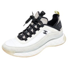 Chanel White Nylon And Suede CC Low Top Sneakers Size Size 40.5