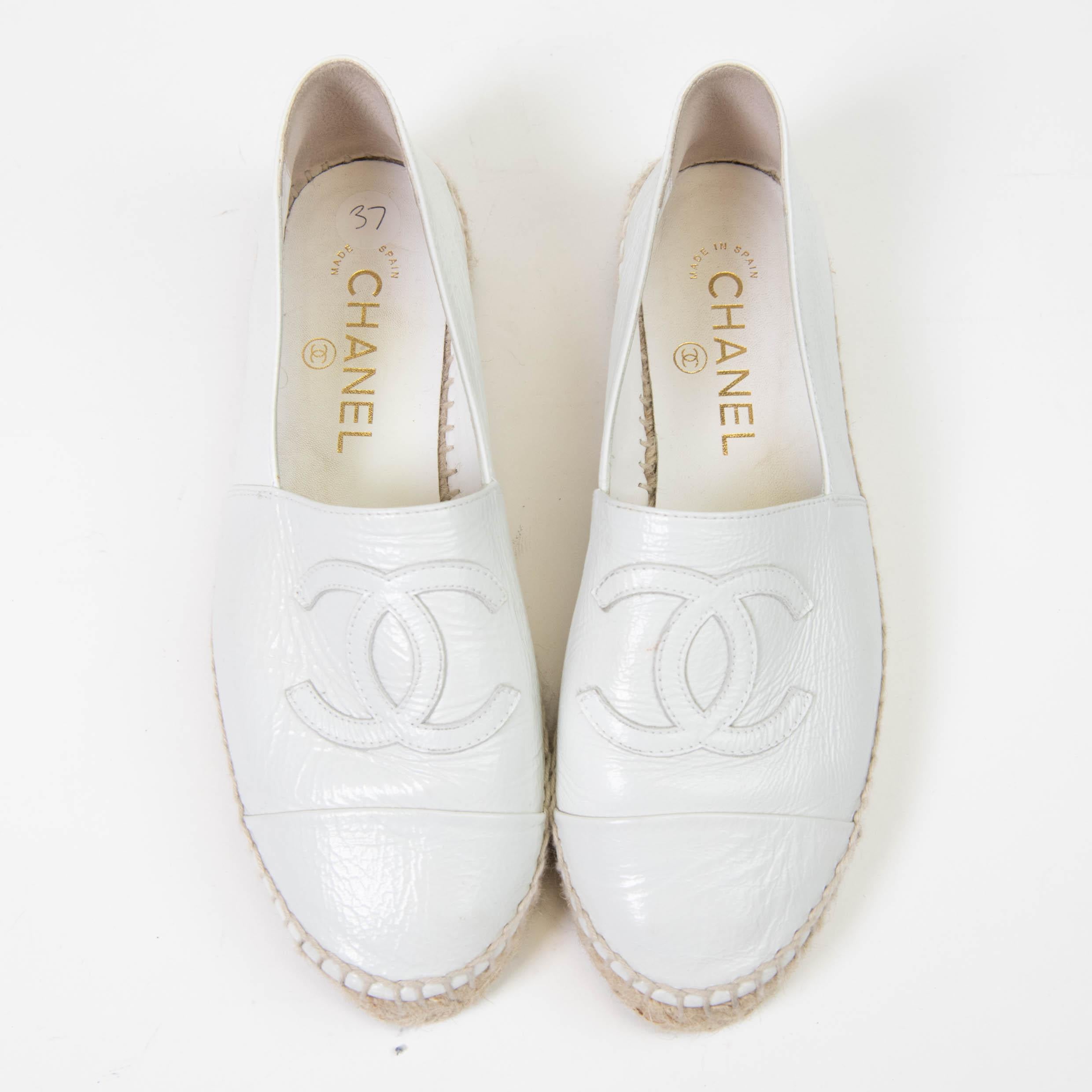 Women's or Men's Chanel White Patent Calfskin Leather CC Espadrilles 37
