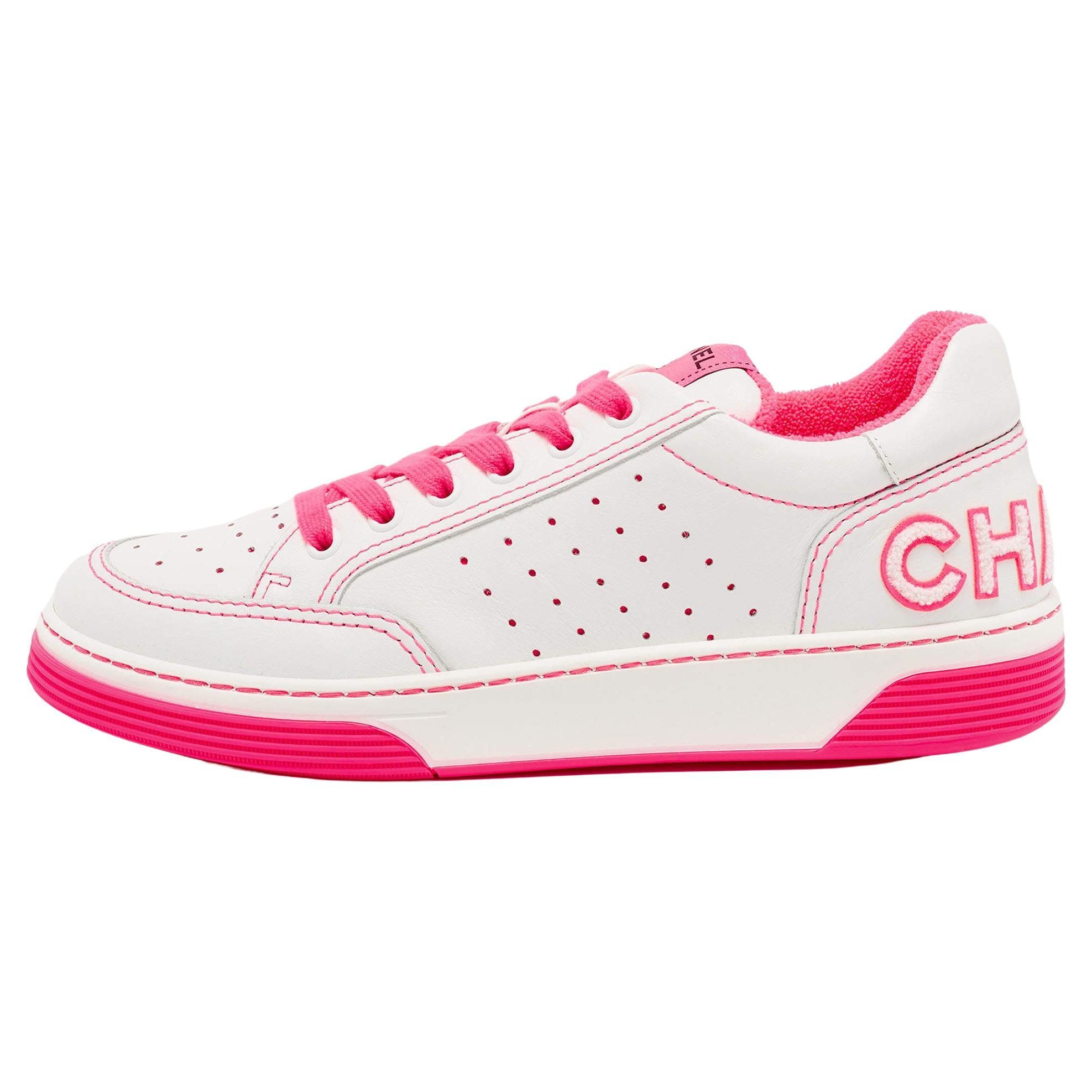 Chanel White/Pink Leather 22P Trainer Sneakers Size 39.5