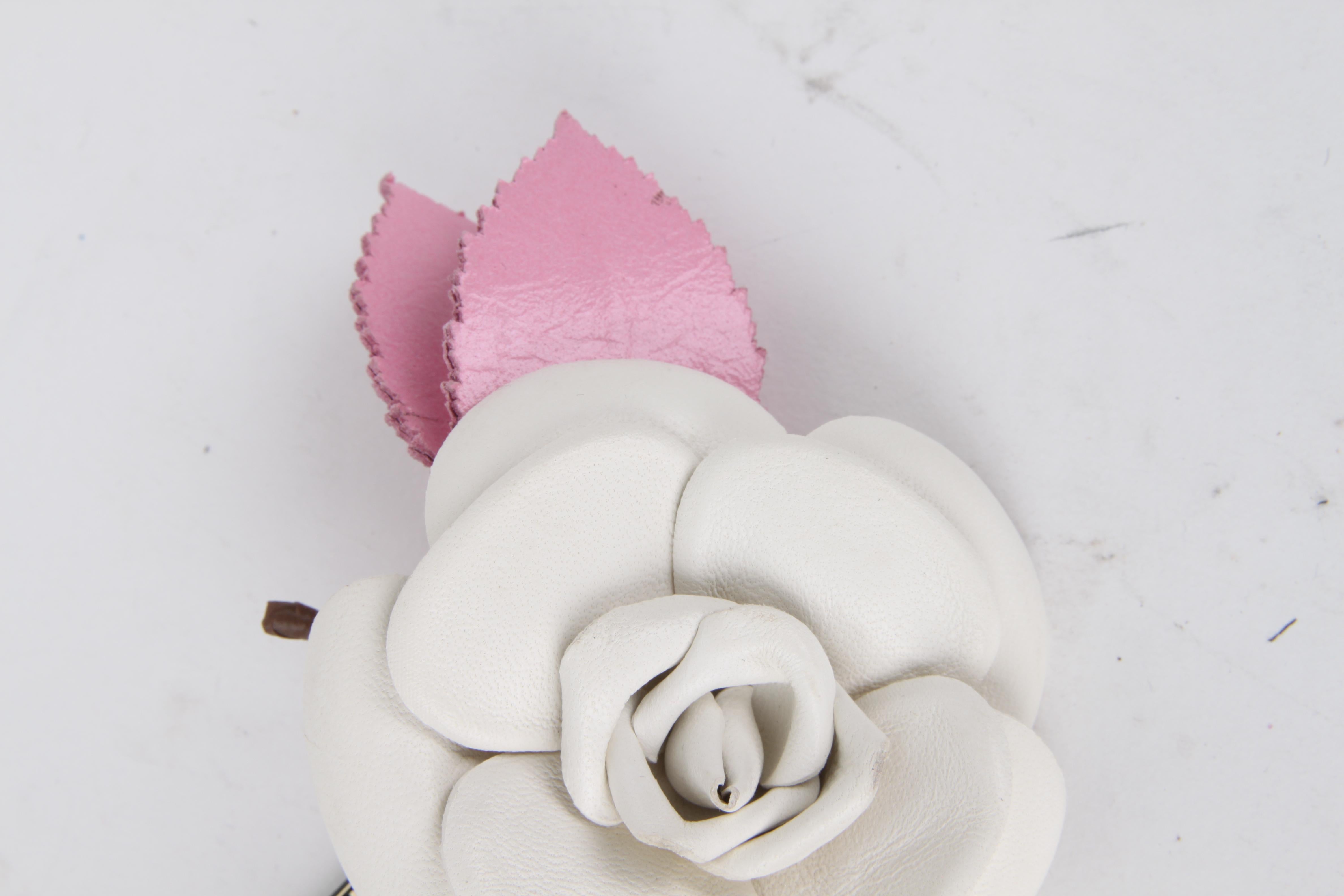 Chanel White Pink Leather Camellia Flower Brooch In Excellent Condition For Sale In Baarn, NL