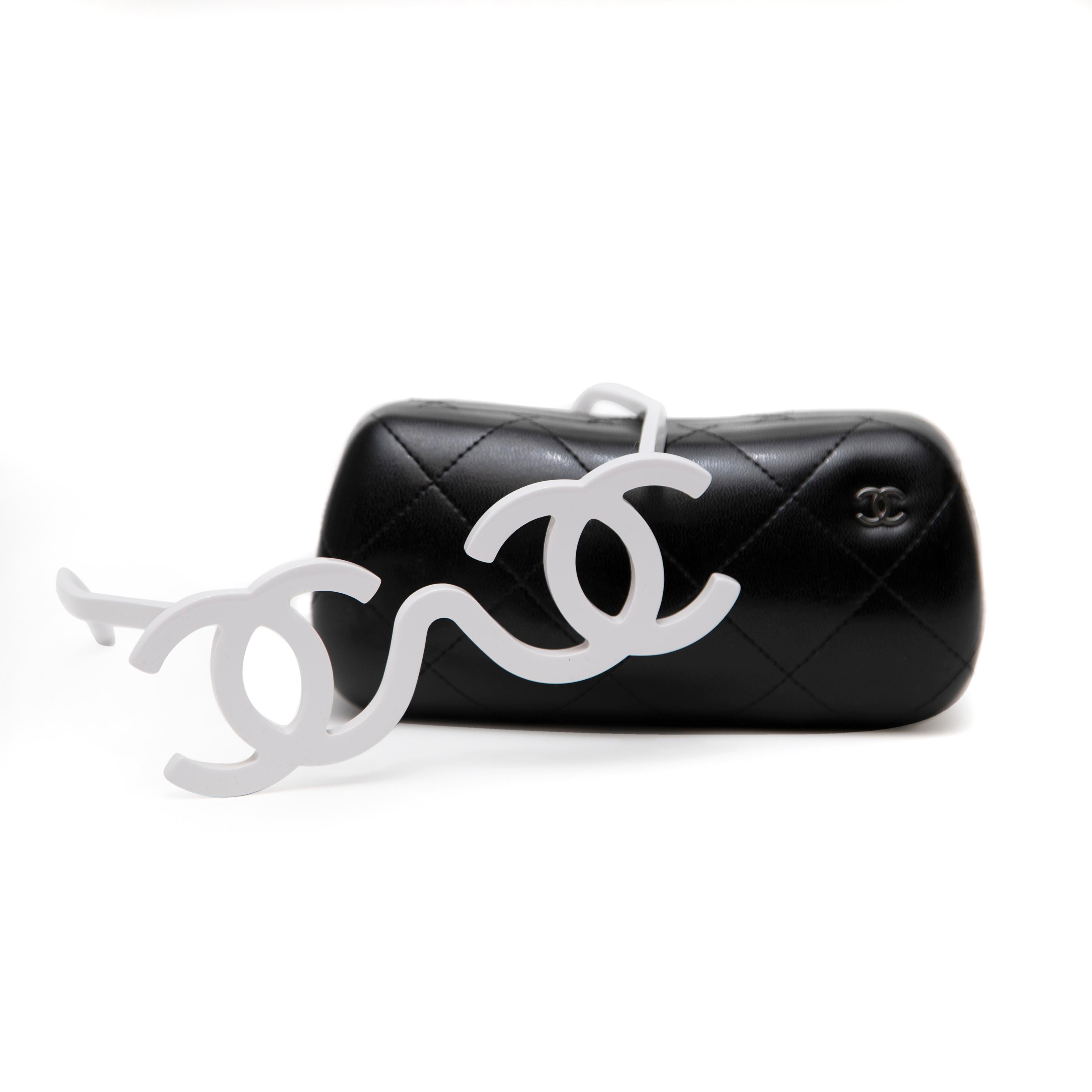 Chanel White Plastic Logo Eyeglasses with Case For Sale 1