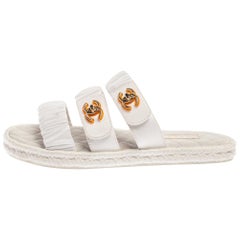 Chanel White Pleated Fabric CC Turnlock Triple Strap Slide Flats Size 39
