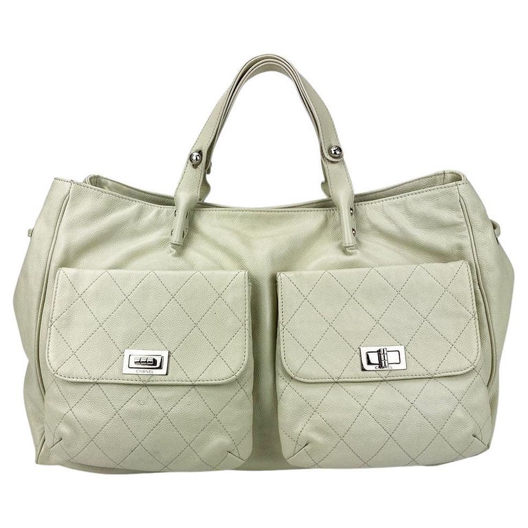 Chanel White Pocket in the City Tote For Sale at 1stDibs