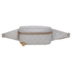 Chanel - Sac ceinture matelassée blanc, années 90