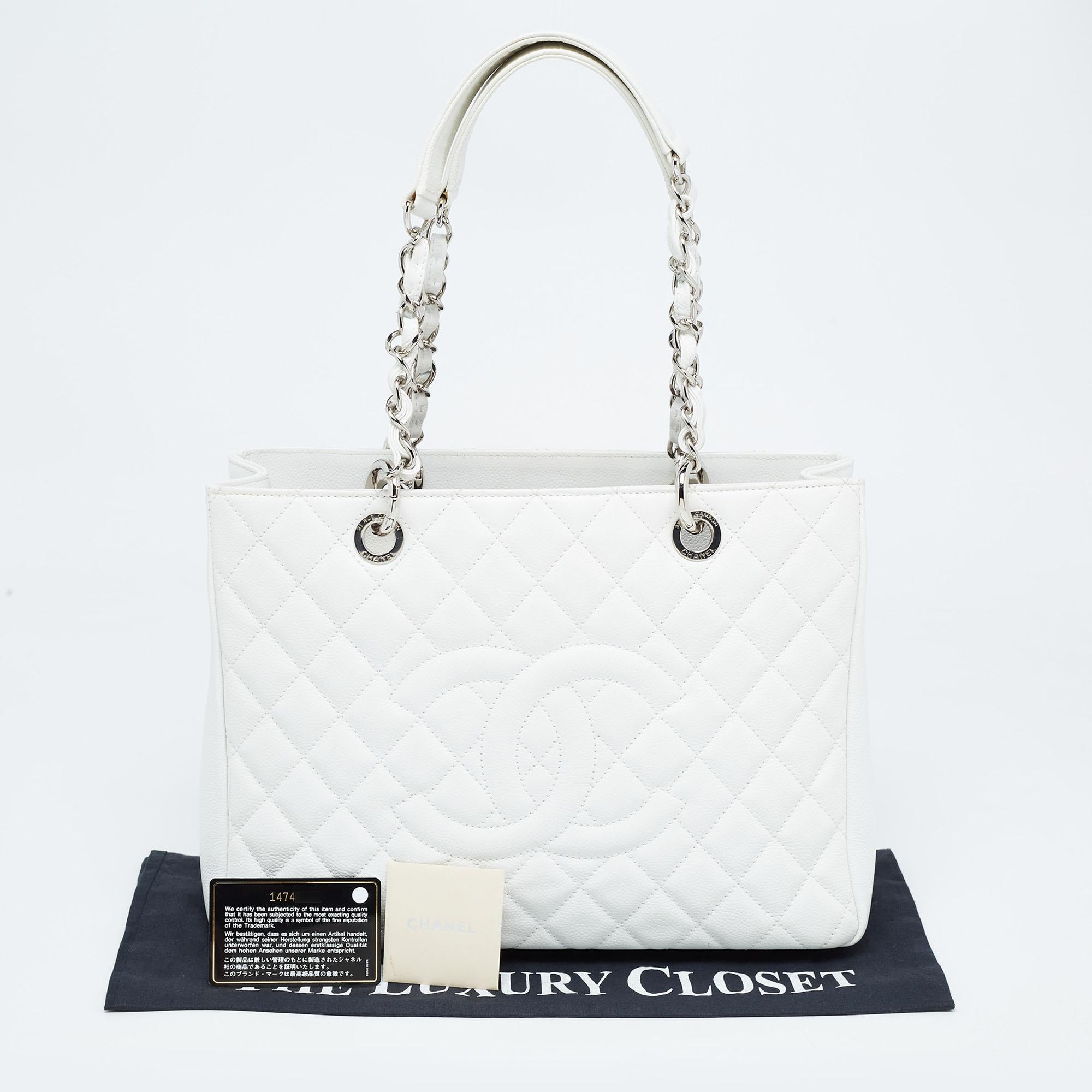 Chanel White Quilted Caviar Leather Grand Shopping Tote For Sale 7