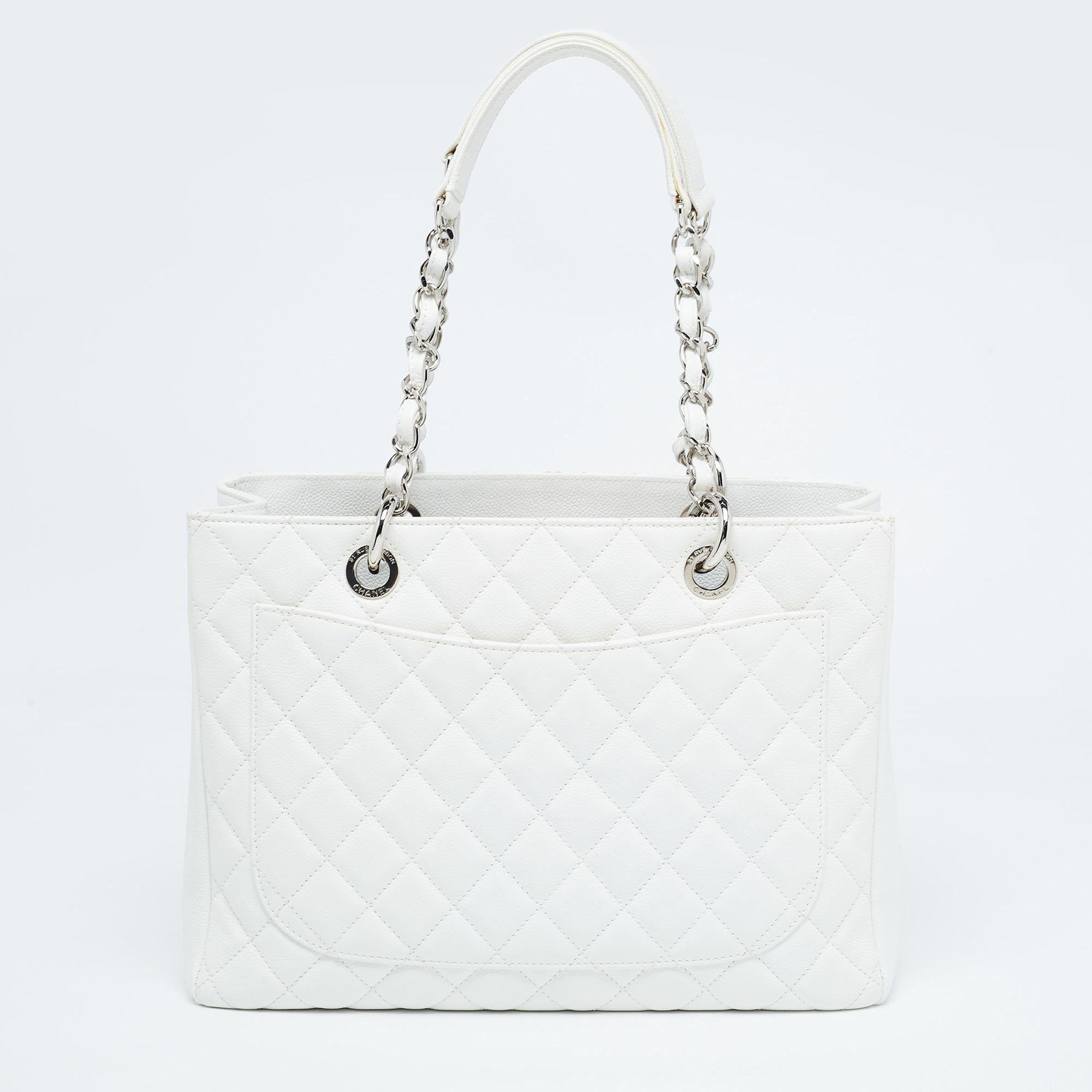 Chanel White Quilted Caviar Leather Grand Shopping Tote For Sale 4