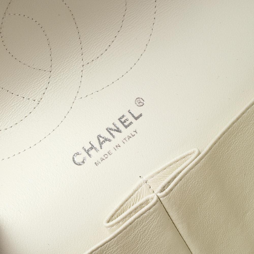 Chanel White Quilted Caviar Leather Jumbo Classic Double Flap Bag 5