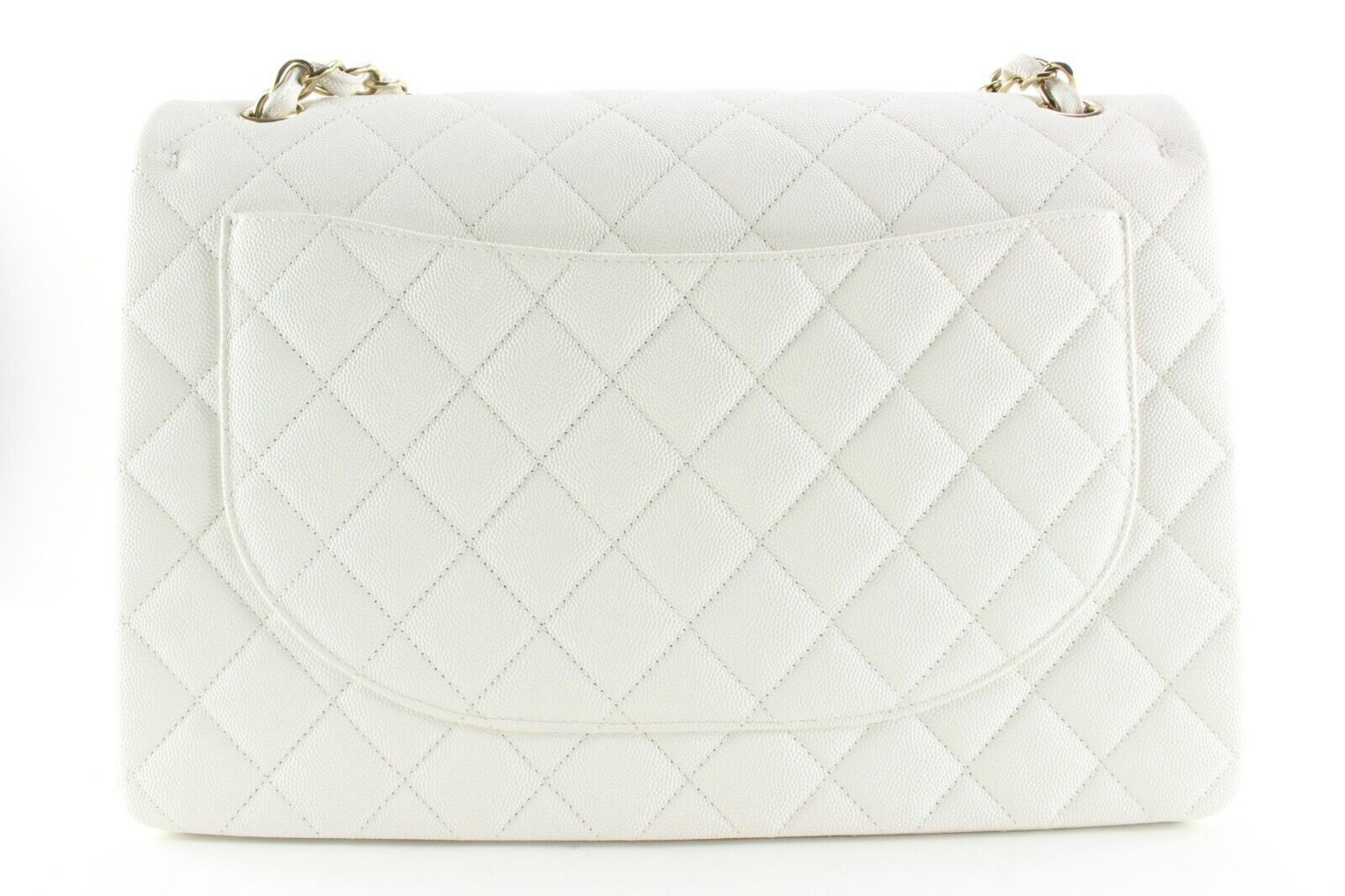 Chanel White Quilted Caviar Leather Maxi Classic Double Flap 2CK0215 For Sale 3